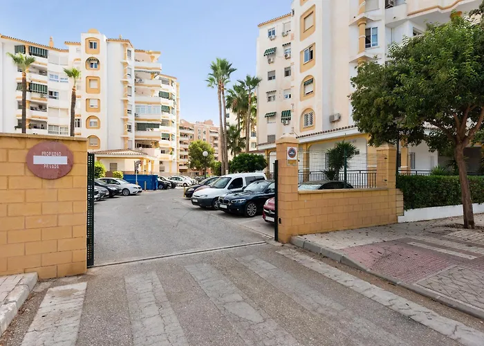Apartamentos Sealmar Moliere